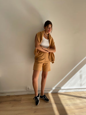 MADISON MIDI SHORT | CAMEL